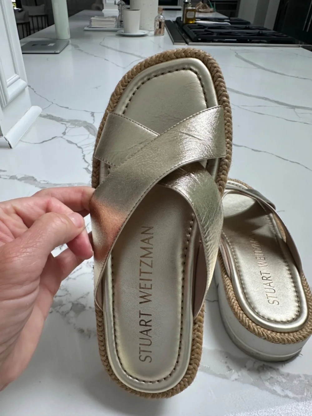 Stuart Weitzman Gold Metallic Sandals Sz 6